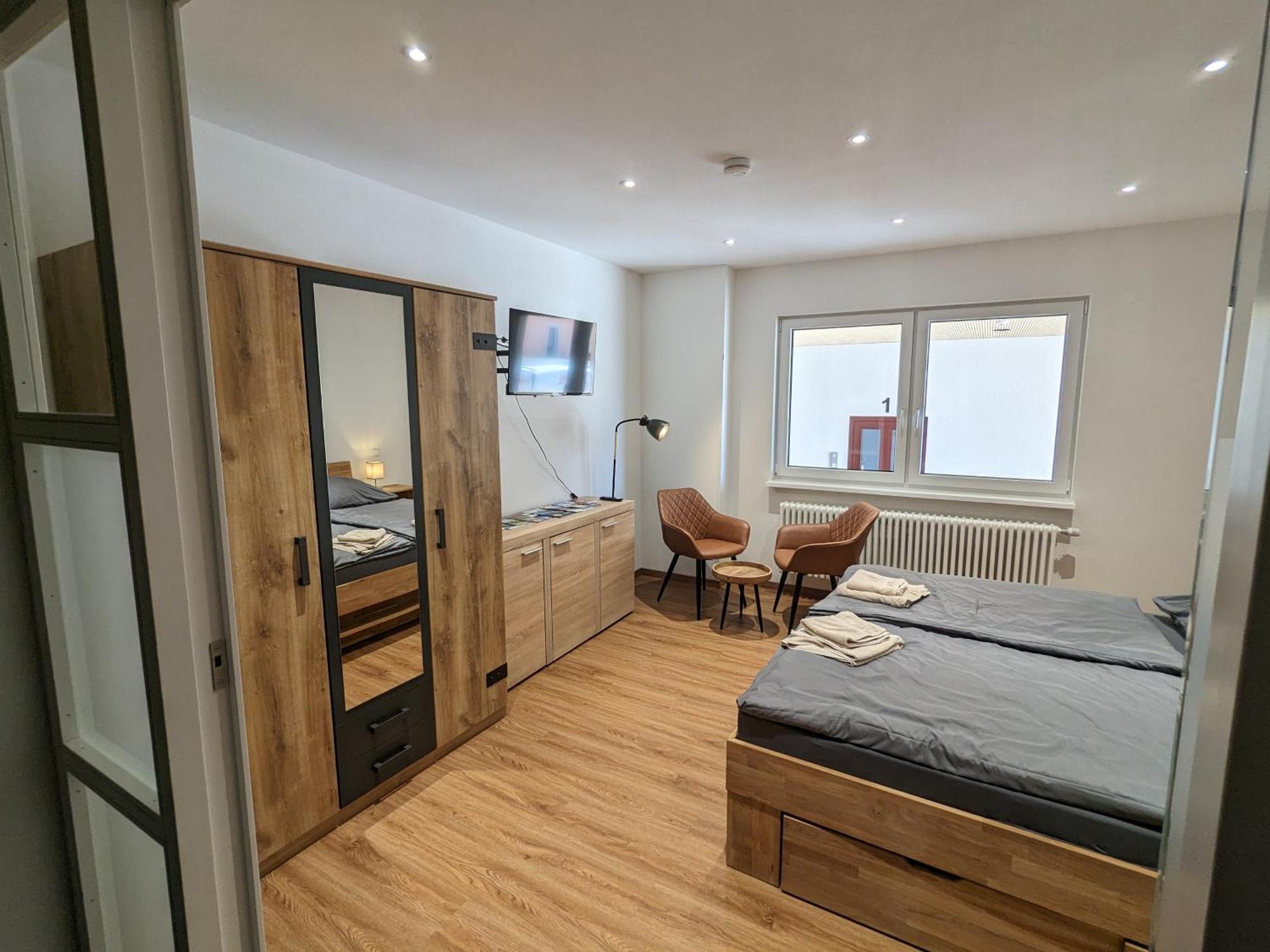 S'Bahnhoefle Apartments Рингсхайм Екстериор снимка